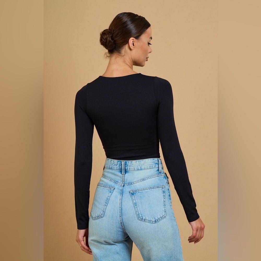 Nikibiki Classic Black Long Sleeve Top